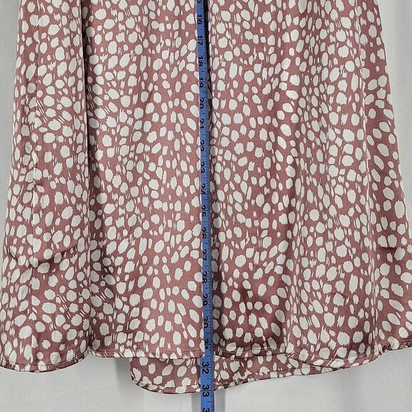 BOOHOO WOMENS MIDI SKIRT - PINK SATIN SPLATTER DOT - HIGH SLIT - SIZE 12 - Picture 5 of 10